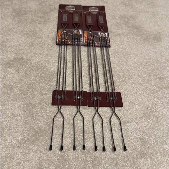 Hershey's Extendable Roasting Sticks - Picture 3 of 4